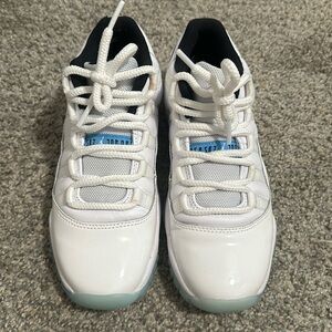 Air Jordan retro 11 lows